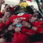 Pourquoi Hamilton a pris le dessus sur Leclerc chez Ferrari HLBj1EDWsAEYrvU